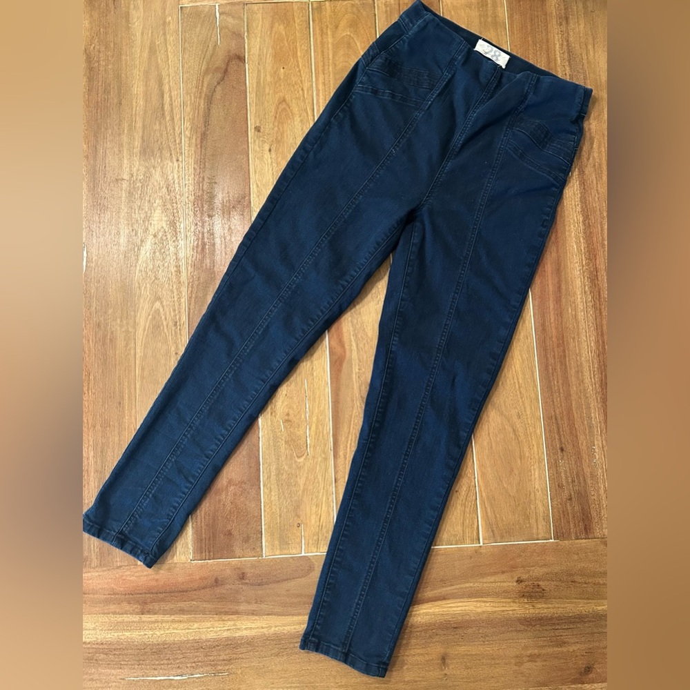 FREE PEOPLE FEEL ALRIGHT STARGIRL SKINNY‎ SOFT STRETCH NAVY JEANS. 28. - Picture 2 of 5